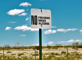 no-drugs-alcohol-sign